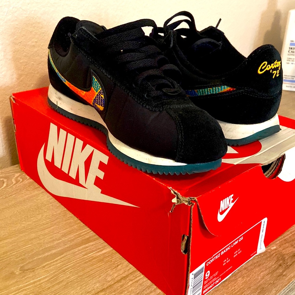 Nike Cortez (LHM) LATINO HERITAGE MONTH